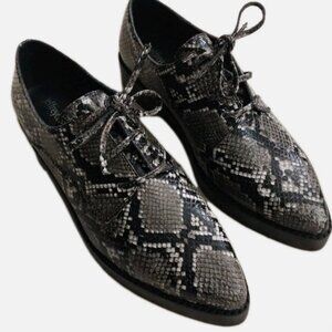 Jeffrey Campbell Snakeskin Leather Loafers Women's 7.5 Point Toe Lace Up NWOT